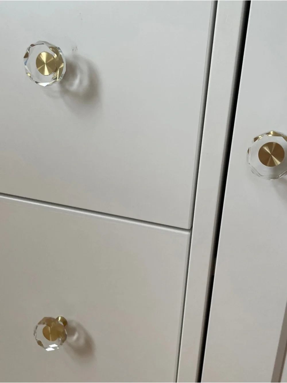 8 Crystal Faceted Cabinet Knobs with Gold Accent, clear gold